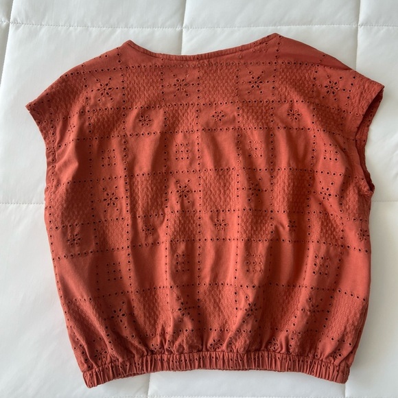 madewell per se eyelet top - Picture 7 of 7